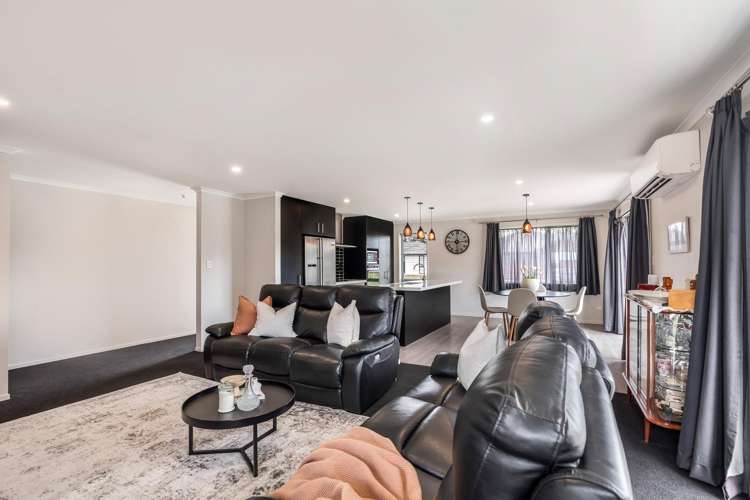 8 Ballantyne Avenue_5