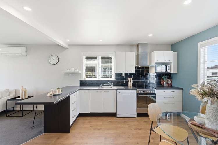 63 Tauiwi Crescent Hei Hei_5