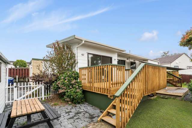 2/177 Edmonton Road Te Atatu South_2