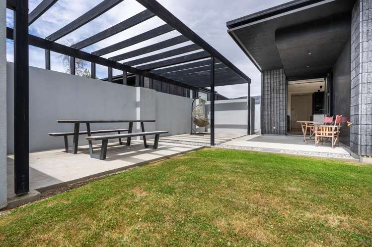 12 Stackbrae Avenue Wanaka_11