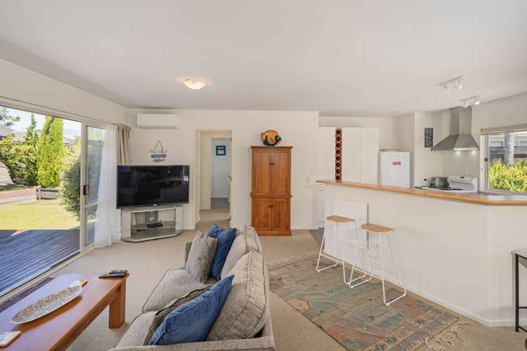 12 Pleasant Place Pauanui_10