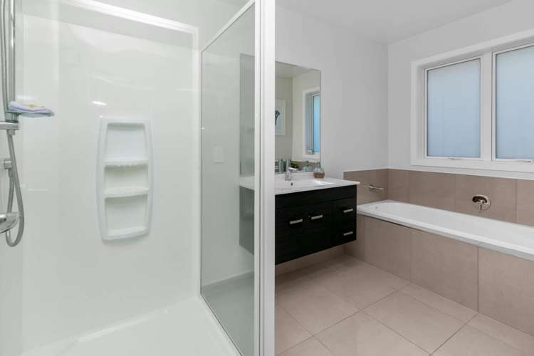 19 Eric Farley Drive Kumeu_19