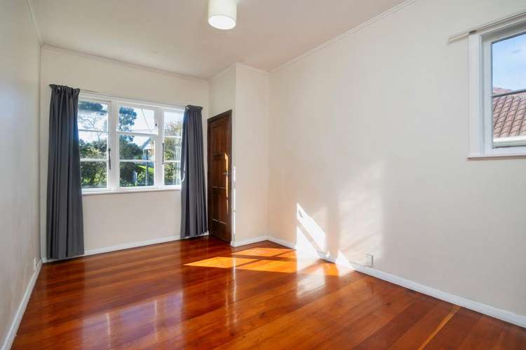 6 Mccullough Avenue Mount Roskill_10