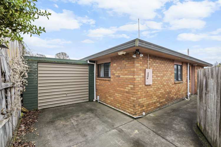 2/517 Hereford Street Linwood_10