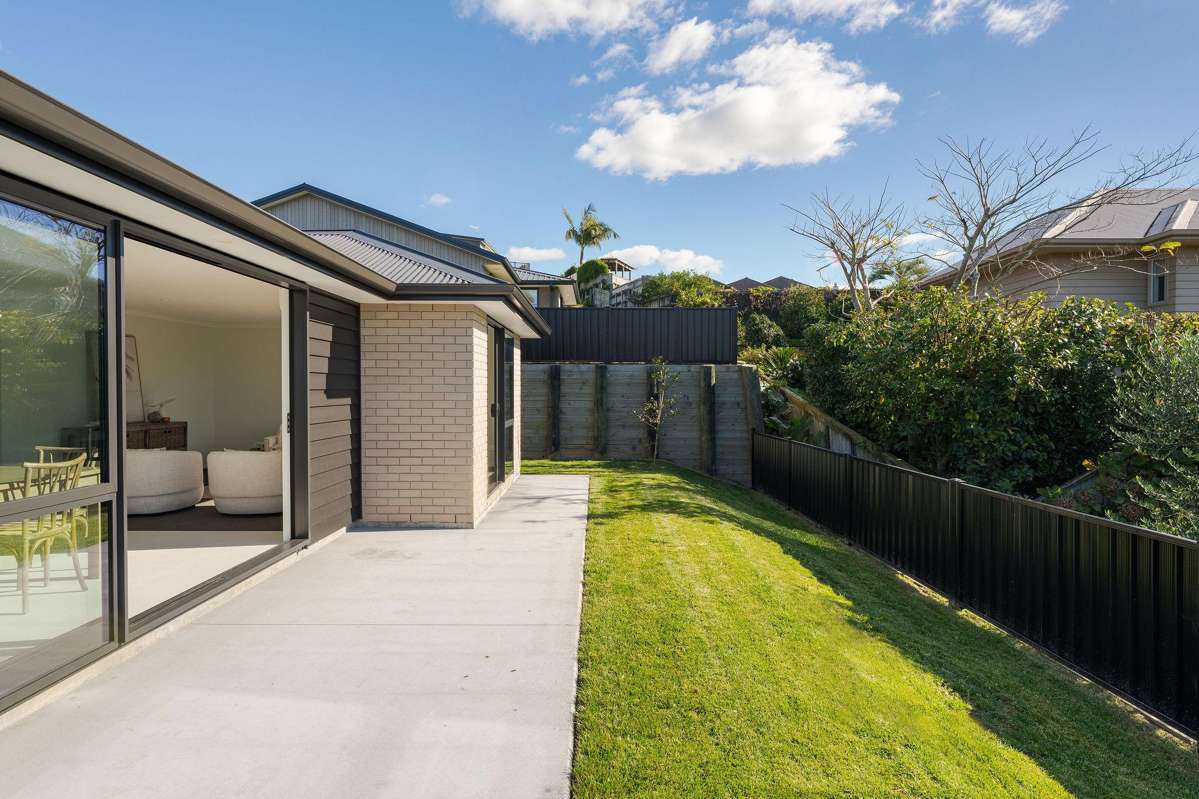 8 Christie Way_2