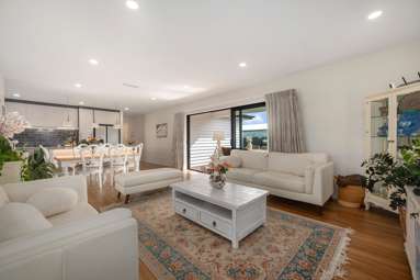 1 Siren Street_4