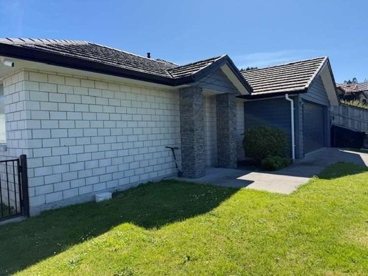 163 Ballintoy Park Drive Welcome Bay_13