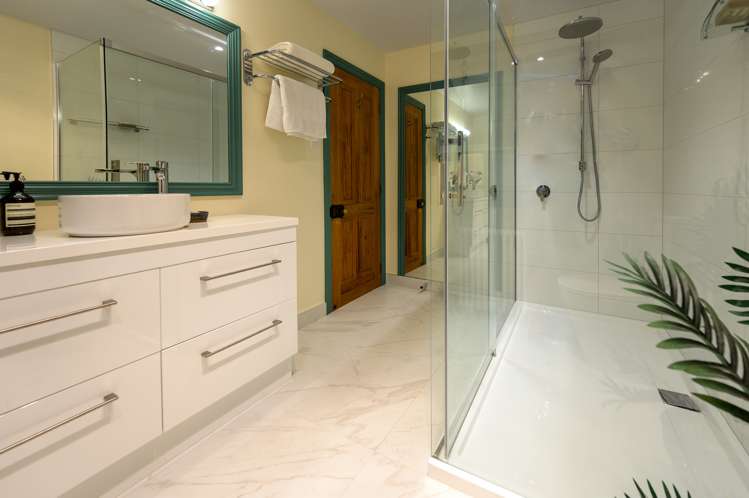 219 Lloyd Valley Road Thorpe_7