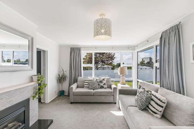 15 Melba Street Beach Haven_2