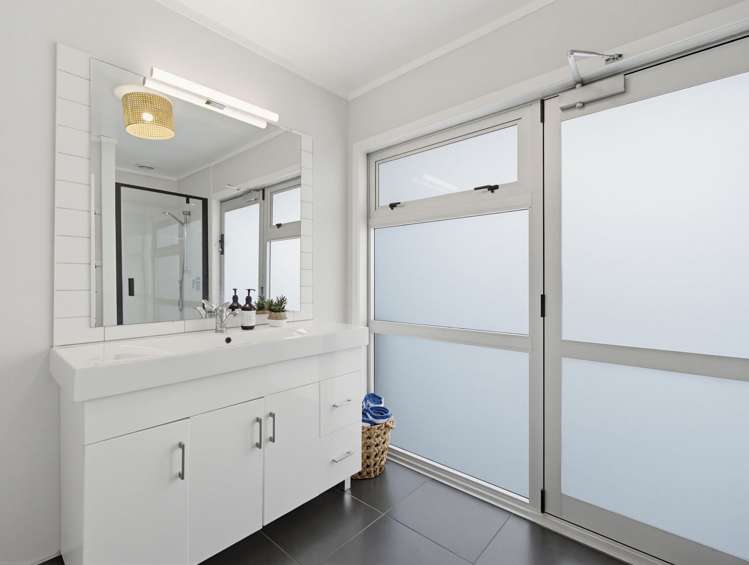 1347 Hinemoa Street Rotorua_17