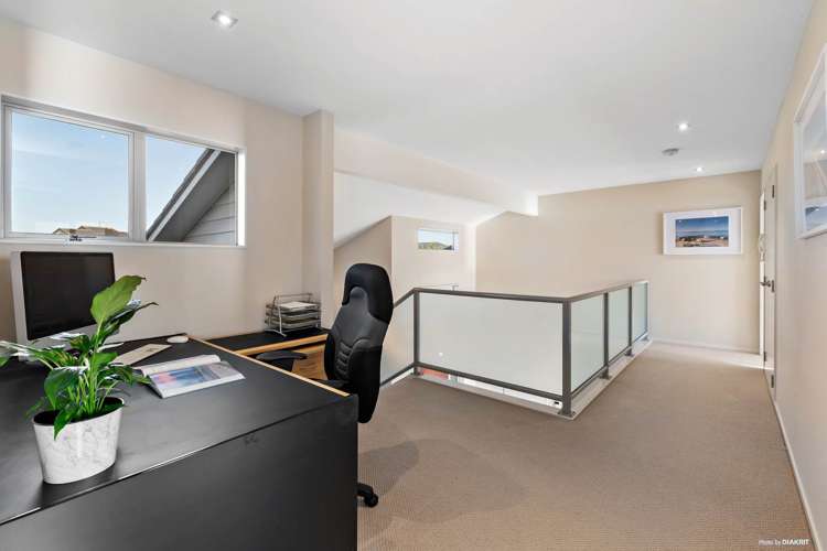 65 Pine Harbour Parade Beachlands_26