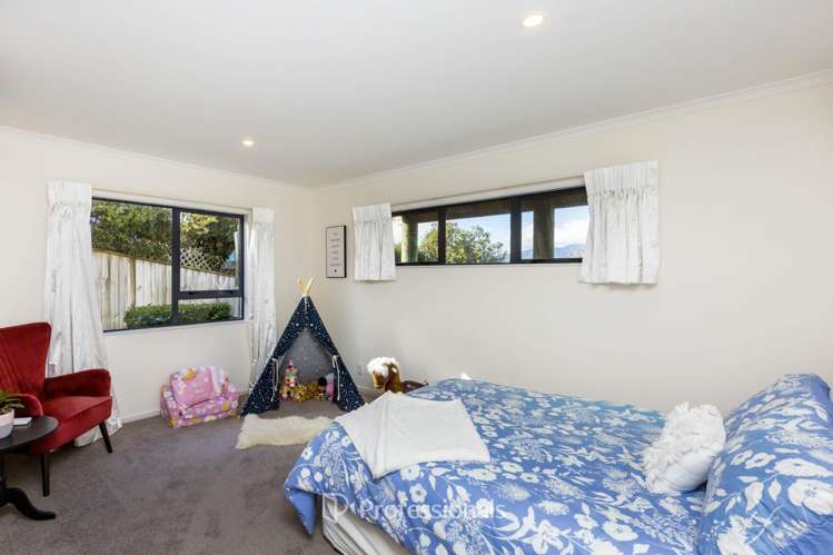28 Kirton Drive Riverstone Terraces_14