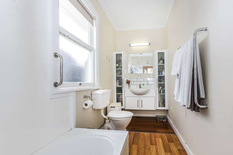 16 Mantell Street Seatoun_13