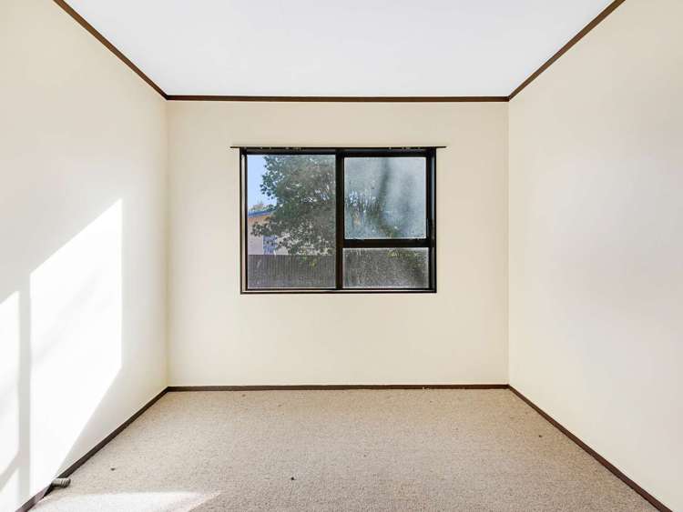 255 Flaxmere Avenue Flaxmere_8