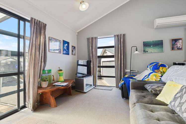 1A Caledonia Road_3