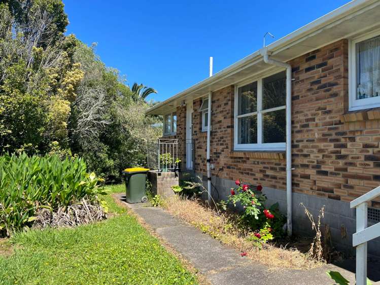 1/51 Cardiff Road Pakuranga_12