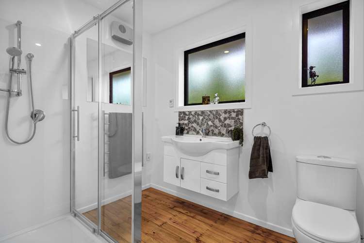 53 Leicester Crescent Hoon Hay_13