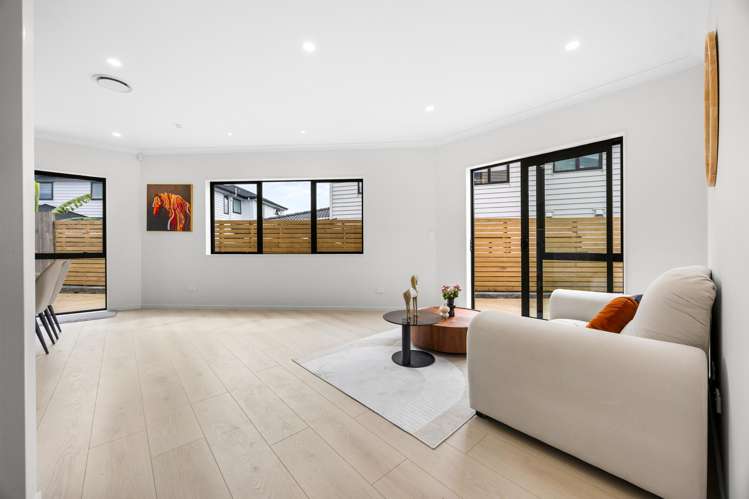 32 Tannaghmore Drive Flat Bush_12