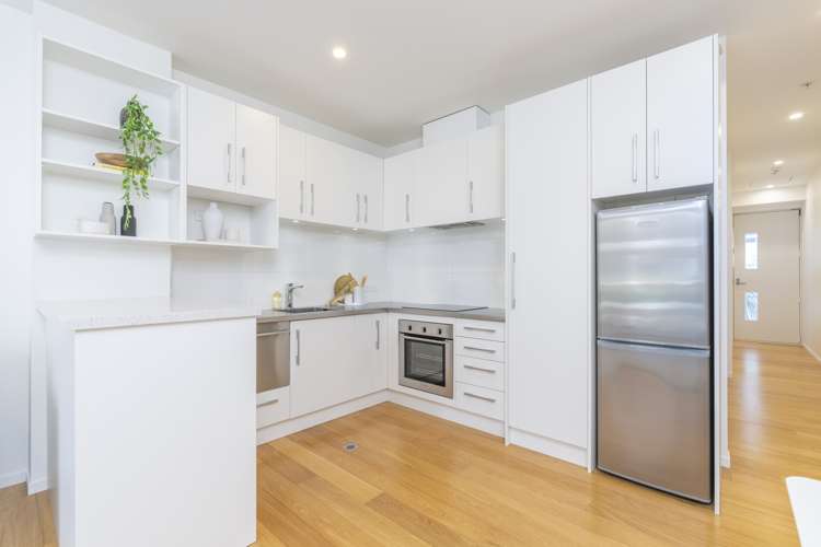 105/64 Surrey Crescent Grey Lynn_7