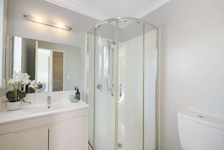 23 Lisa Place Brookfield_10