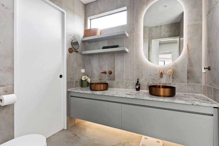 326 Flat Bush School Road Flat Bush_22