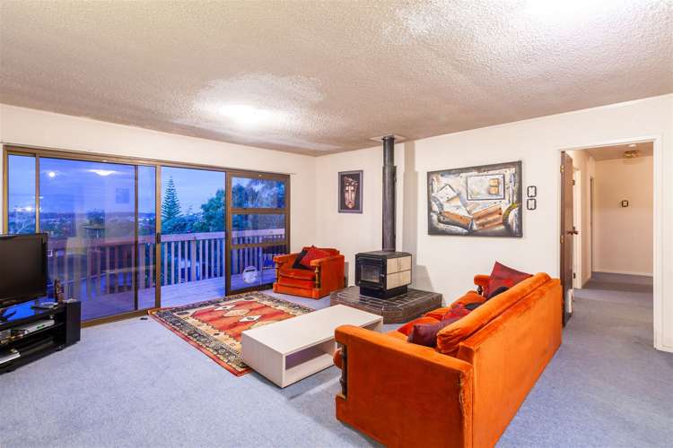 212 Royal Road Massey_9