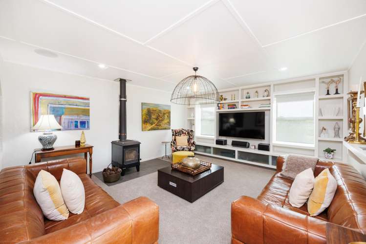 165 Albert Road Tokomaru_2