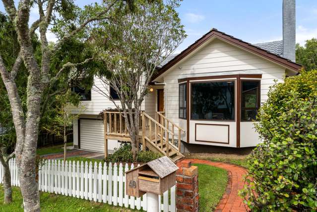 3/4 BEDROOM FAMILY HOME IN KARORI