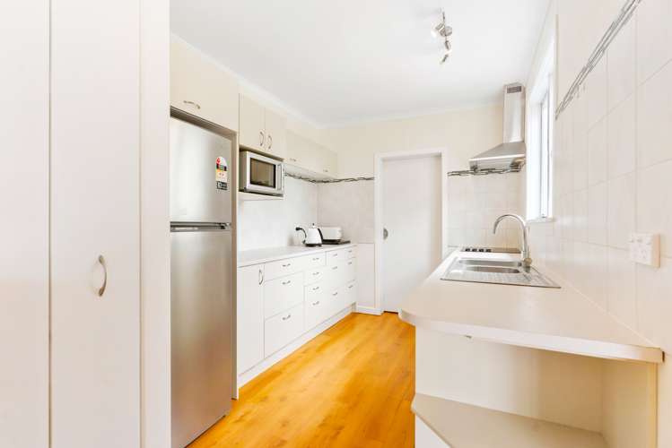 17 Paramu Avenue Birkdale_13