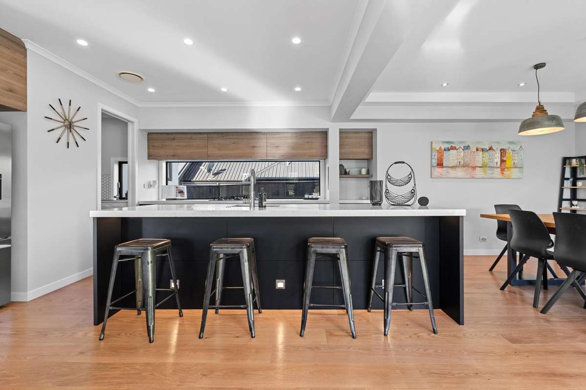 31 Colonial Drive_3