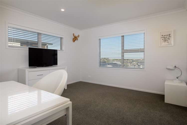 5 Eastreef Court Long Bay_17