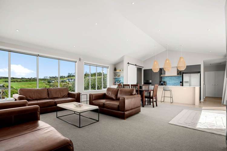 14 Rongoa Road Okura Bush_12