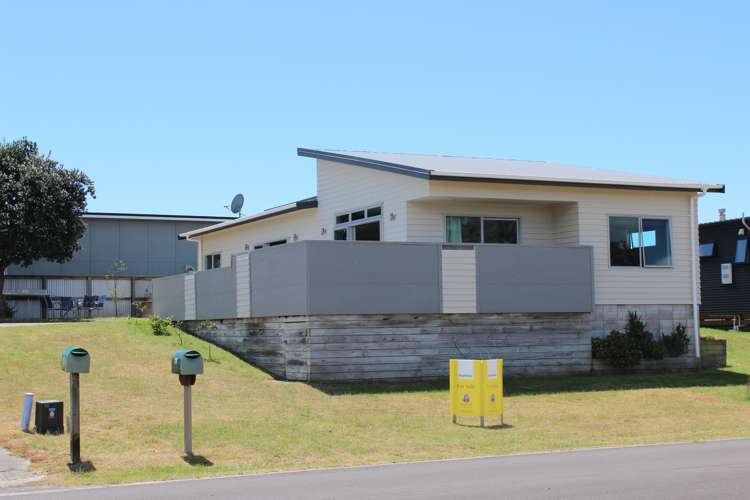 153 The Fairway Matarangi_0