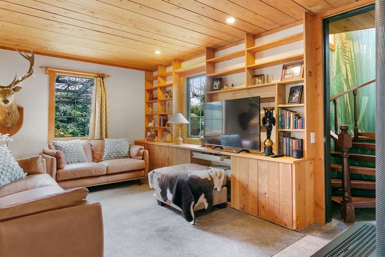 200 Mangaroa Street Tokaanu_8