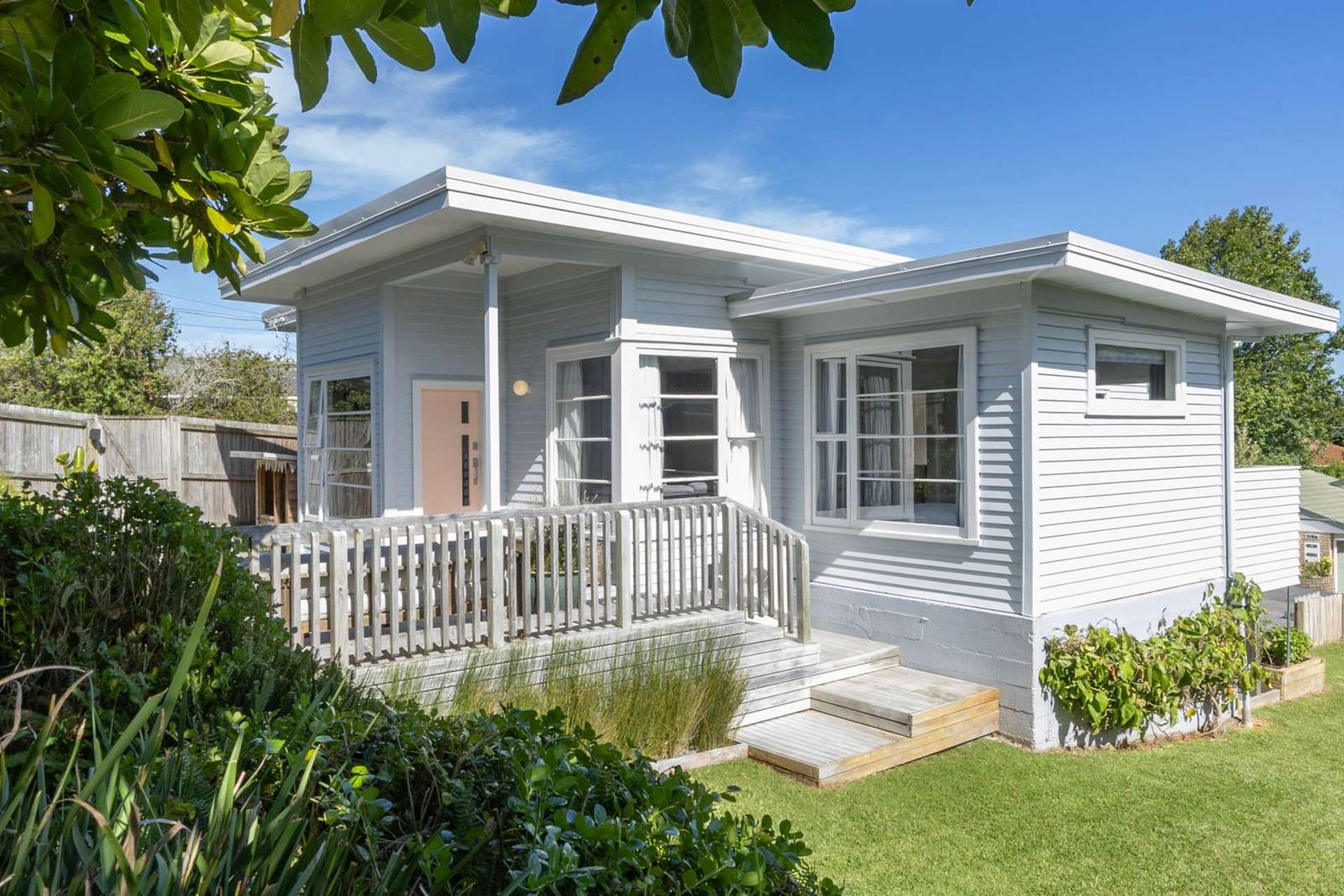 119 Hutchinson Avenue New Lynn_0