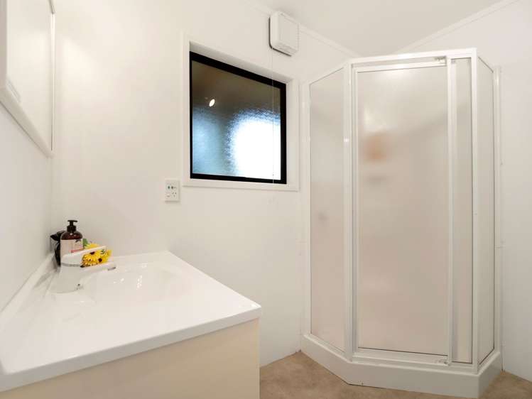 11 Te Mu Road Lake Tarawera_21