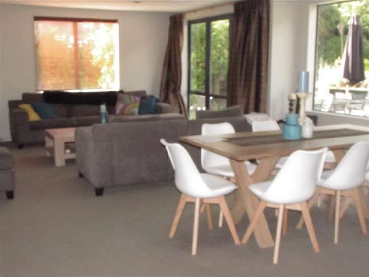 27 Harrowglen Drive Northcross_4