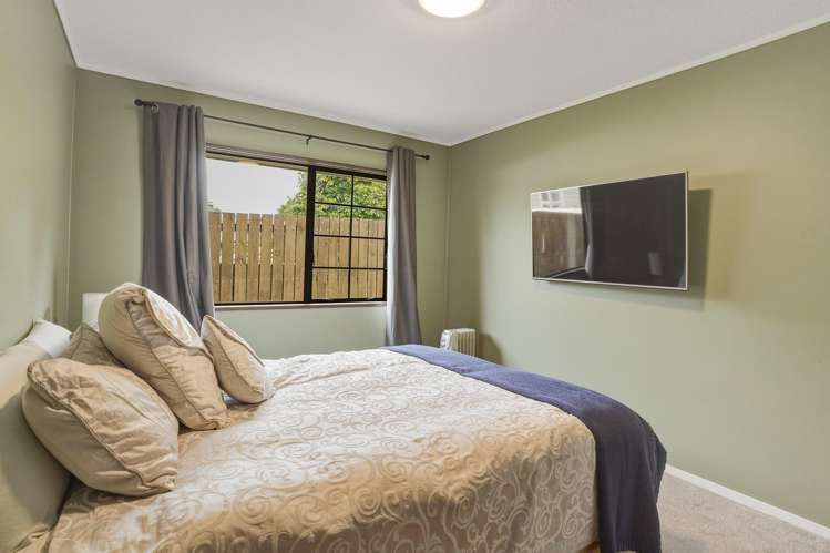 220 South Road Caversham_14
