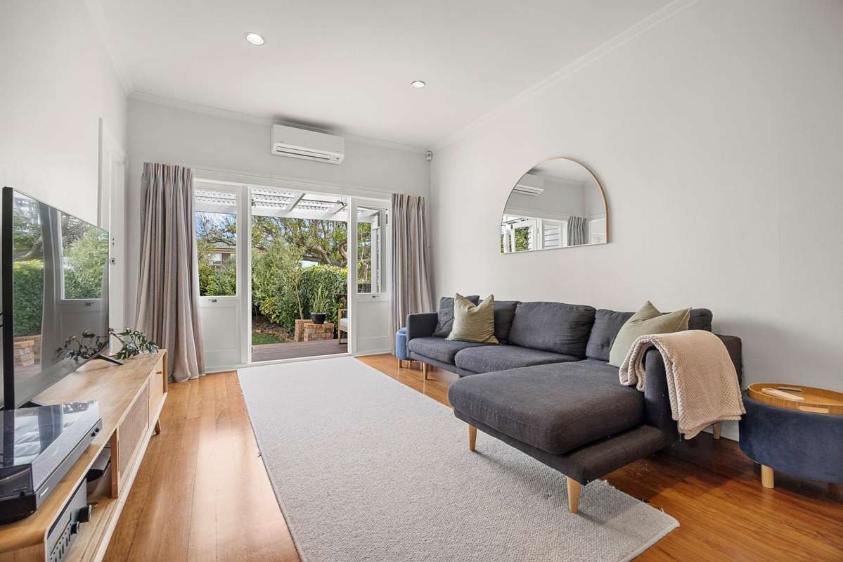 124 Selwyn Avenue_5
