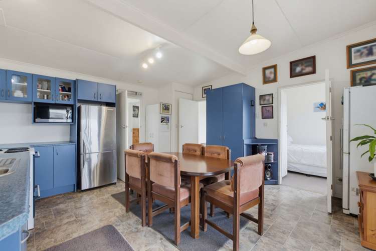 14 Garland Road_5