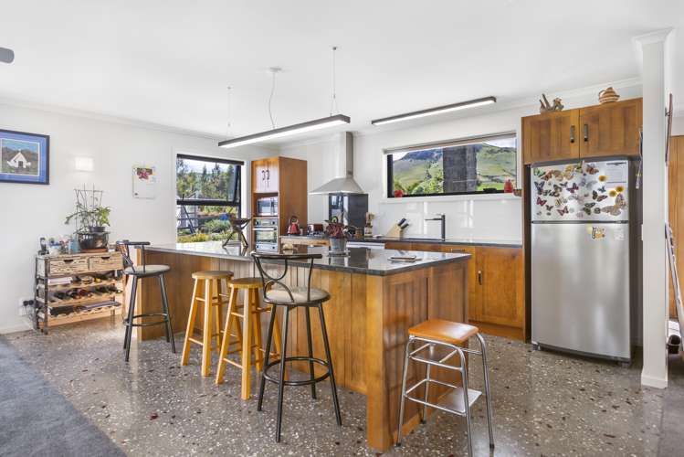 162 Ruffell Road Westland Surrounds_6