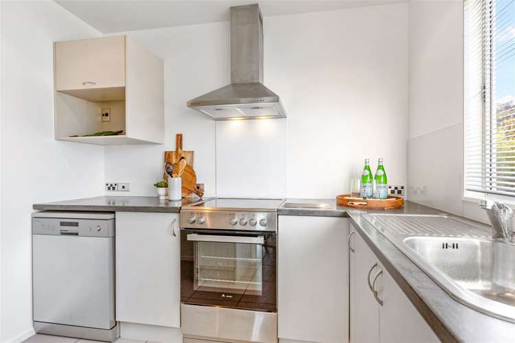 1/28 Noeleen Street Glenfield_9