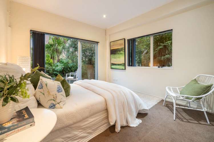 2 The Terrace Herald Island_19