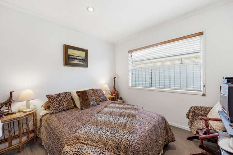 20 McNaughton Place Onekawa_12