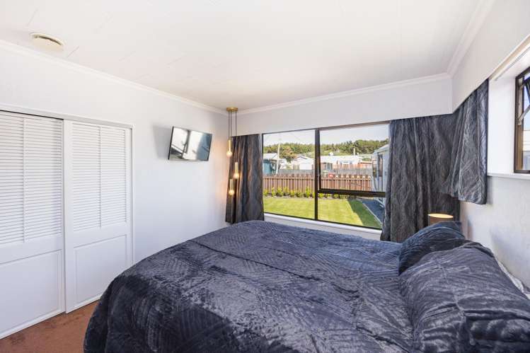 9 Chrystal Street Foxton Beach_16