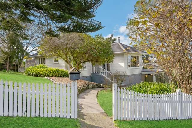 6 Tagor Street Glen Eden_2