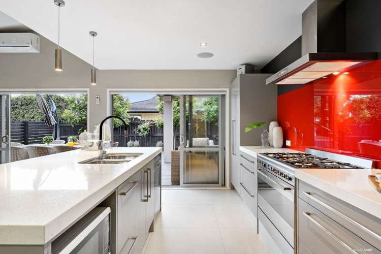 33 Constellation Avenue Beachlands_3