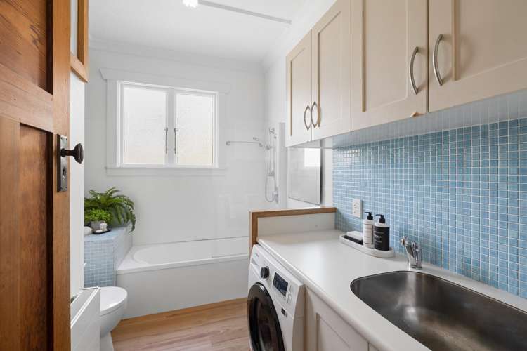 57 Gover Street New Plymouth Central_18