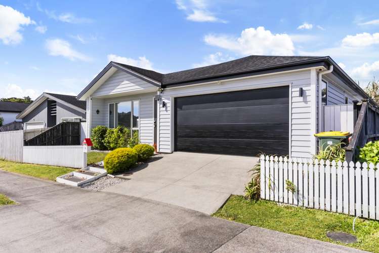 4 Tararua Street Massey_29