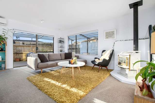 1/11 Longreach Drive Sunnyvale_3